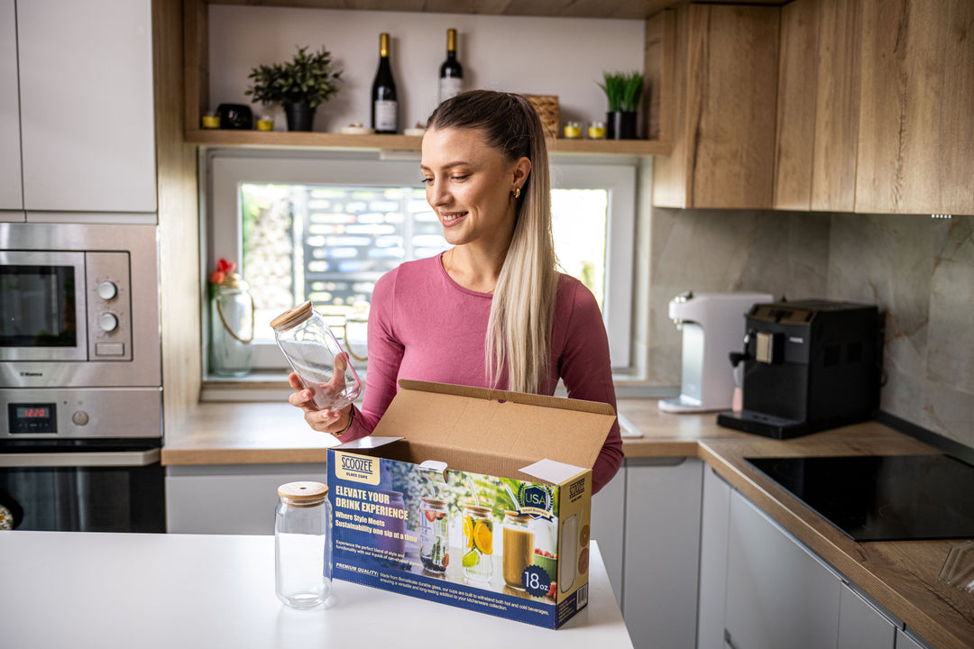 Why Glass Tumblers with Lids and Straws Are the Best Choice for Everyday Use